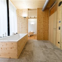 Gartenhotel CRYSTAL (W) - ckmarcopolo.cz
