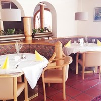 Hotel Burgstallerhof (W) - ckmarcopolo.cz