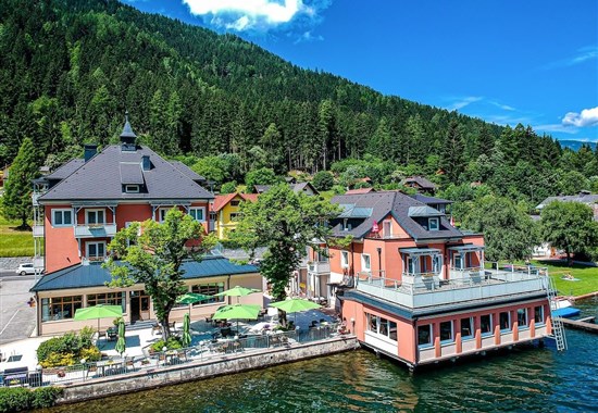 Strandhotel Burgstaller (S) - Feld am See - 