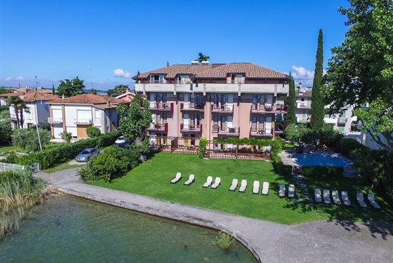 Marco Polo - Hotel Smeraldo - 