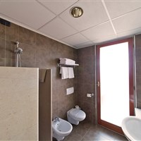 Hotel Smeraldo - ckmarcopolo.cz