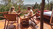 Ráj slonů v Tarangire a úchvatný kráter Ngorongoro a pobyt na Zanzibaru - anzanie_Karatu_Foresight Eco Lodge