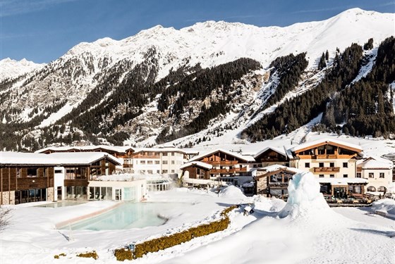 Marco Polo - Hotel Schneeberg Family Spa Resort - 
