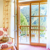 Hotel Krimmlerfälle (W) - ckmarcopolo.cz