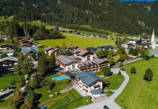 Hotel Krimmlerfälle (S) - Neukirchen-Wildkogel Arena - 