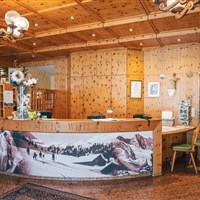 Hotel Krimmlerfälle (W) - ckmarcopolo.cz