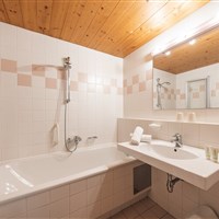 Hotel Krimmlerfälle (W) - ckmarcopolo.cz